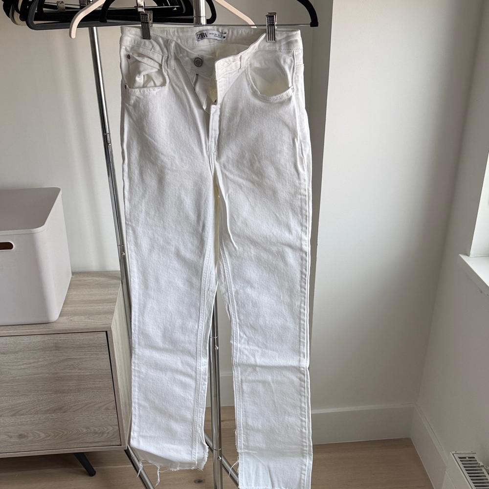 Zara Women's Straight Leg White Jeans